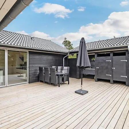 Vakantiehuis Fenno - 900m From The Sea By Interhome Blåvand